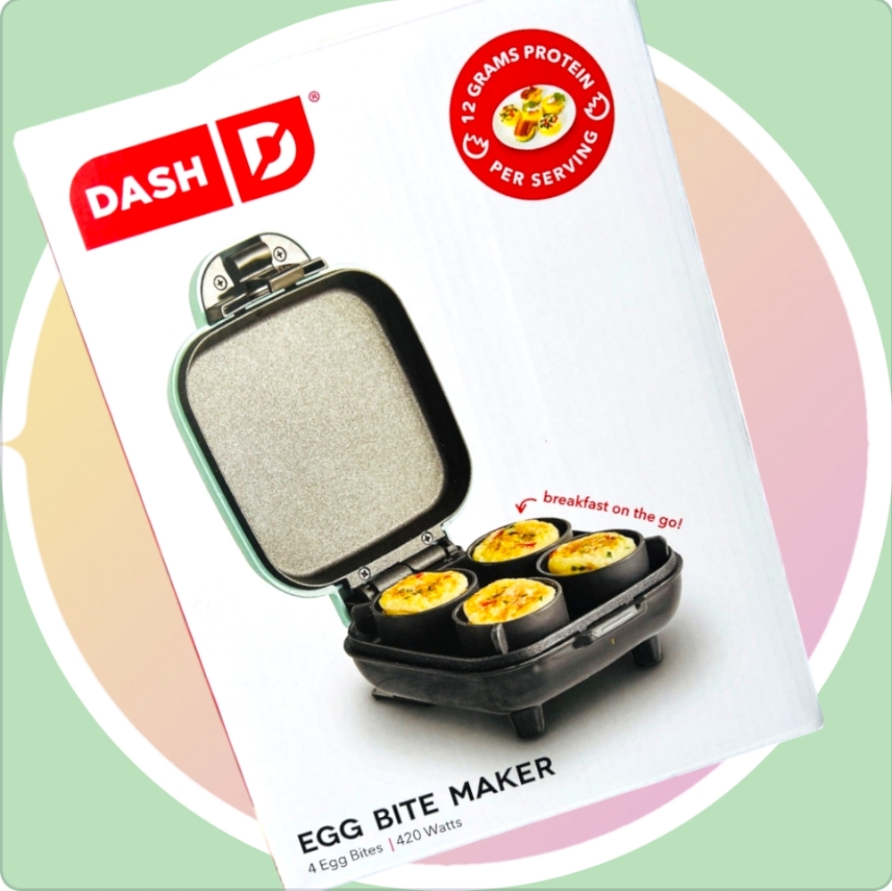 NIB DASH Deluxe Sous Vide Style Egg Bite Maker w 4 Silicone Molds